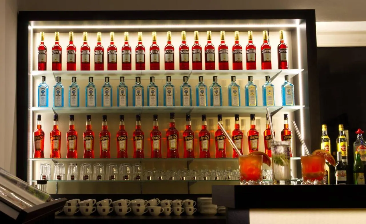 Lizz Hotel ميونيخ 3*,